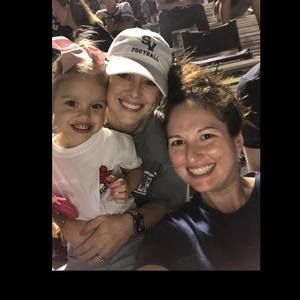 Meet your Posher, Lori